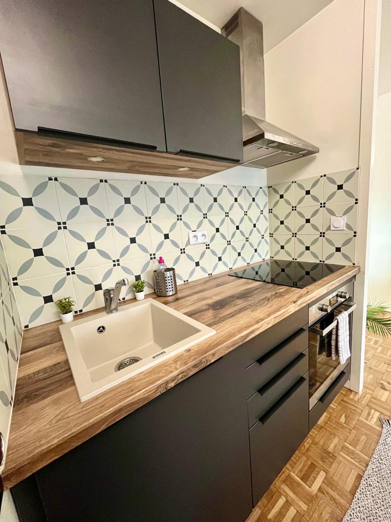 Renove Proche Centre-ville Lyon Apartamento *